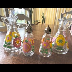 Vintage Hazel Atlas Flower Power Salad Set